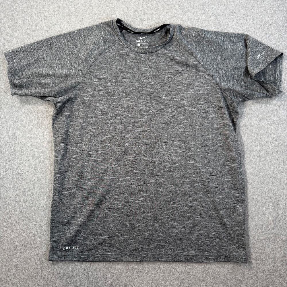 Nike Swim Dri Fit UPF 40+ T-Shirt Size Medium Heathered Gray Short Sleeve